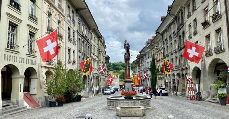 Bern Historical UNESCO Old Town Private Tour - Zytglogge Clock Tower