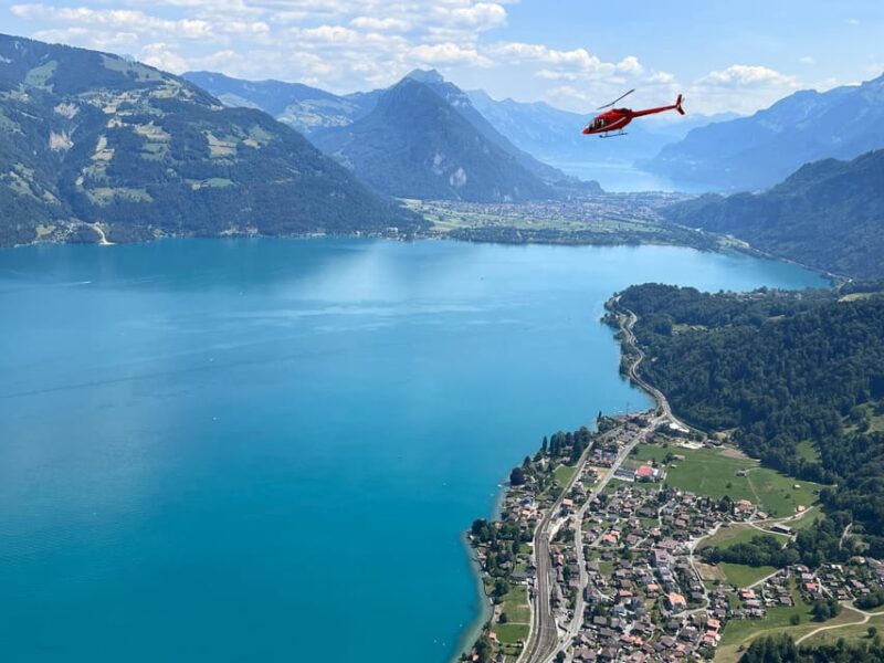 Bern: Private Helicopter-Tour for 4 People to Lake Thun - Booking Information