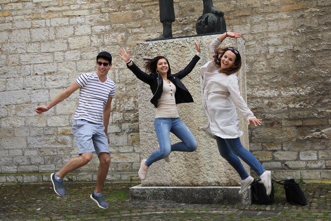 Bern Scavenger Hunt and Sights Self-Guided Tour - Pricing and Cancellation Policy