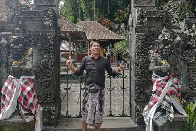 Besakih Temple Entrance Ticket All Inclusive - Tour Guide and Language Support