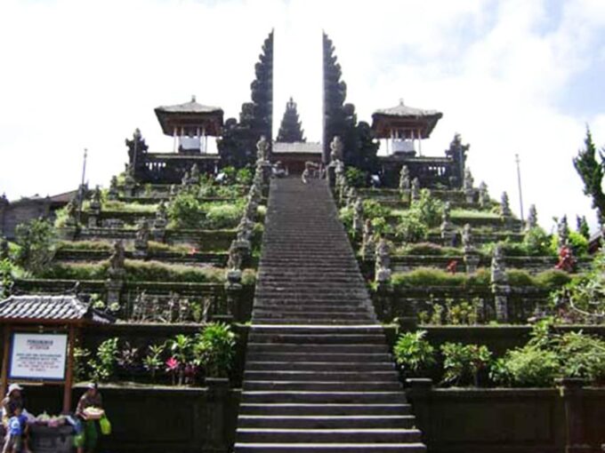 Besakih Temple: Penglipuran, Semarapura Palace / Private Day - Frequently Asked Questions