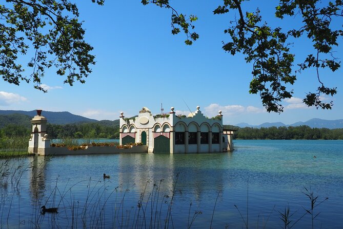 Besalú, Banyoles Lake & Volcanic Castellfollit From Girona - Included Amenities and Services
