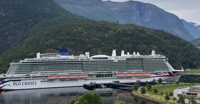 Bespoke Day Excursion Olden, Geiranger & Stryn Valley 2025 - Exploring Hornindalsvatnet