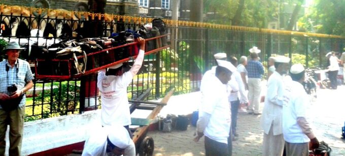 Best Combo of City, Dhobighat, Slum & Optional Bollyood DC - Discover Mumbais Iconic Landmarks