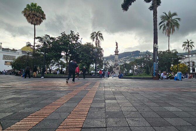 Best Full Day in Quito (Private Tour With Admissions) - Expert Guide and Service
