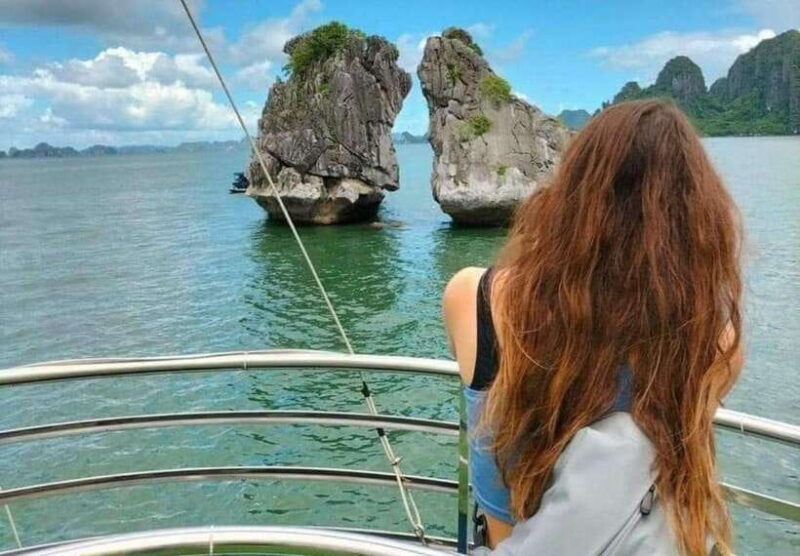 Best Halong Day Boat Tour: Lunch, Kayak, Caves, TiTop Island - Key Points