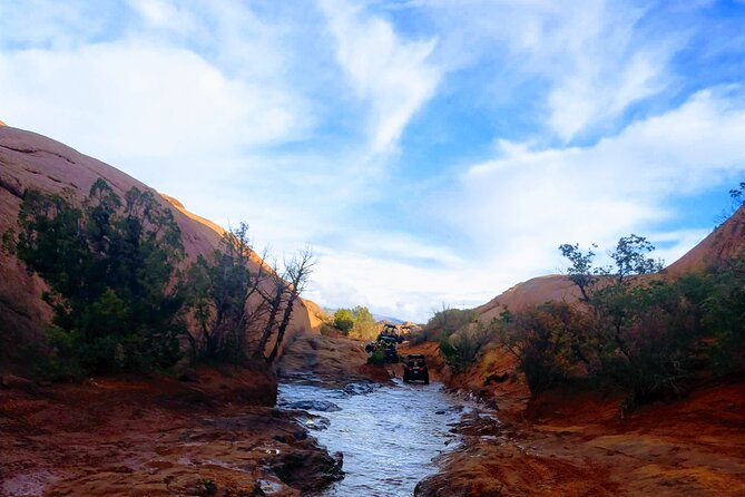 BEST! Hells Revenge U-Drive 4X4 Tour in Moab +Dinosaur Tracks! - Scenic Routes and Viewpoints