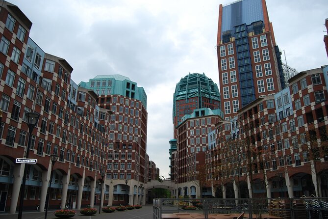 Best Highlights of the Hague With a Local - About Your Stay