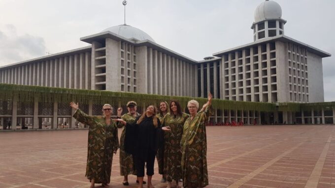 Best Jakarta Tours, Your Best Friend in Travelling. - Exceptional Customer Feedback