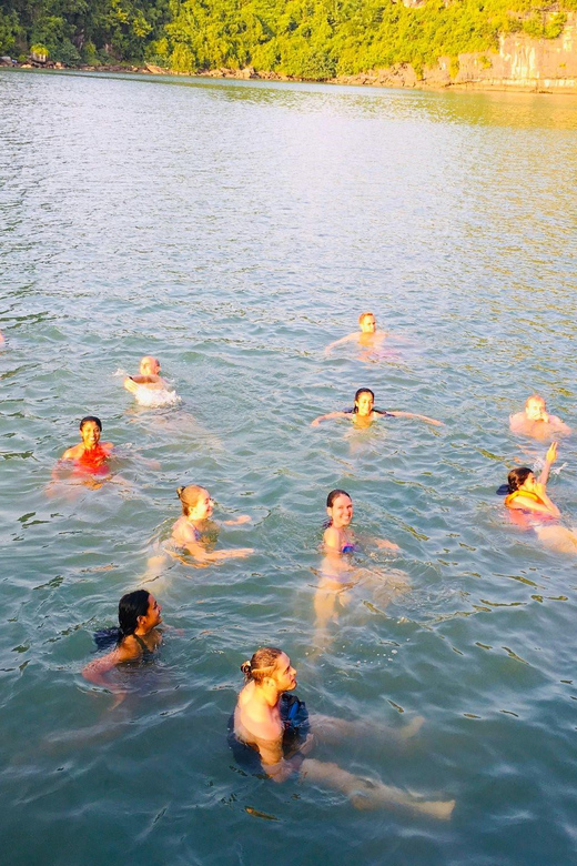 Best Lan Ha Bay Cruise 2d1n: BBQ Dinner and Ancient Village - Itinerary and Activities