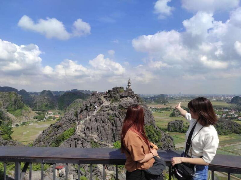 Best Ninh Binh Day Tour: Tam Coc - Hoa Lu - Lunch & Cycling - Pickup and Transportation