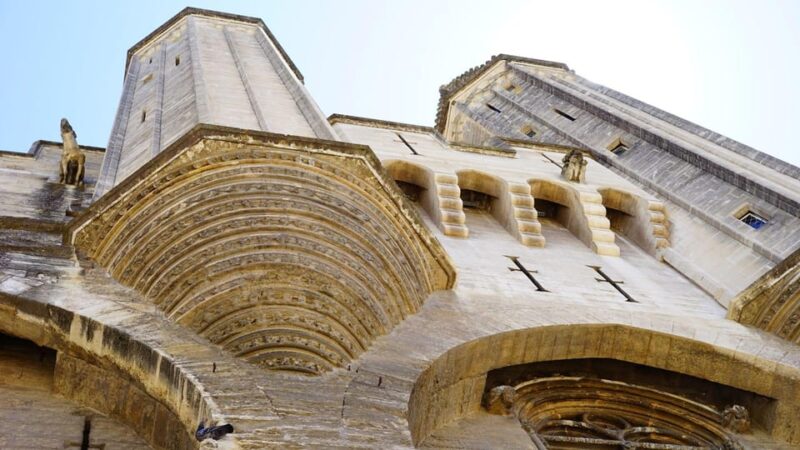Best of Avignon: Private Walking Tour With a Local - Key Points