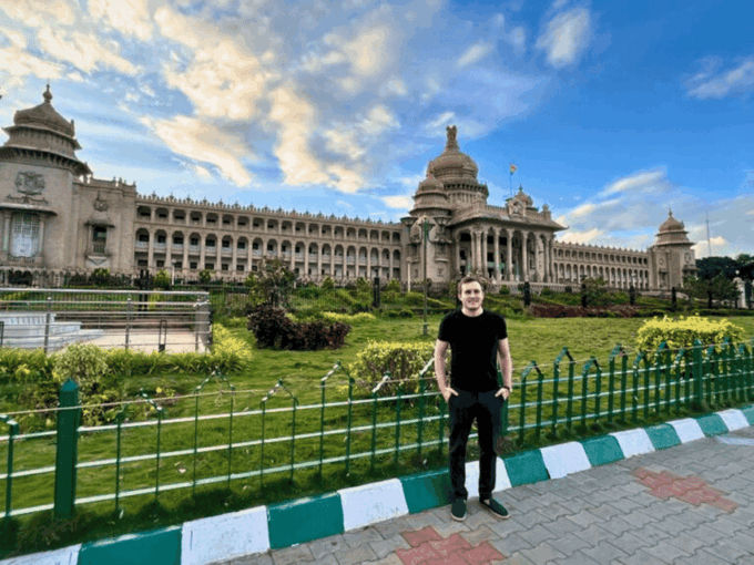 Best of Bangalore in a Tuk Tuk - Private Tour for 3 Hours - Cubbon Park and British Influence