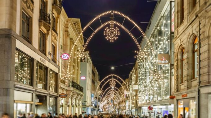 Best of Basel: Private Walking Tour With a Local - Customer Testimonials and Practical Information