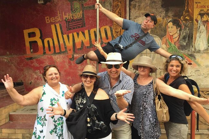 Best of Bollywood Private Tour With Lunch and Transport. - Key Points