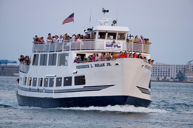 Best of Boston Small Group Tour W/Boat Cruise + View Boston - Explore Bunker Hill