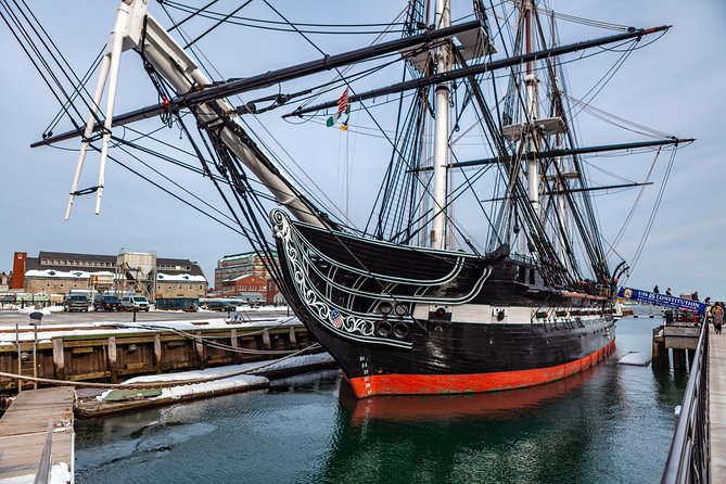Best of Boston Small Group Tour W/Boat Cruise + View Boston - Witness Tea Party Site