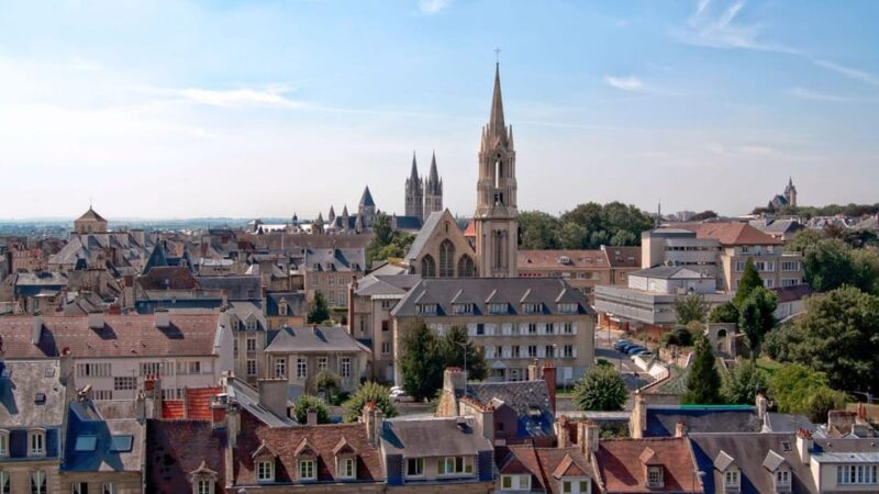 Best of Caen: Private Walking Tour With a Local - Visiting the Magnificent Château De Caen