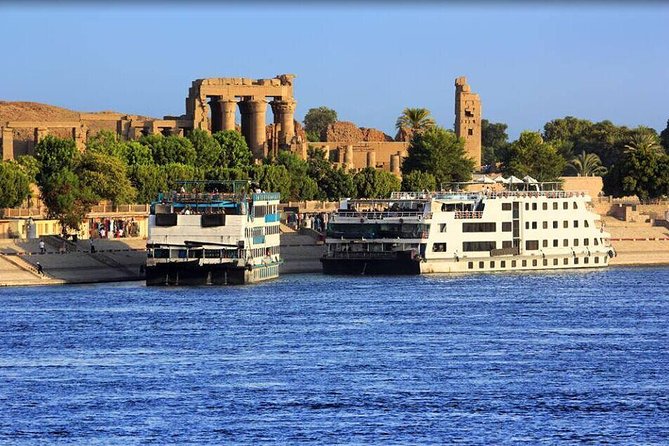 Best of Egypt Tour 7 Days Discover Cairo & Nile Cruise Domestic Flights Inc - Meeting and Pickup