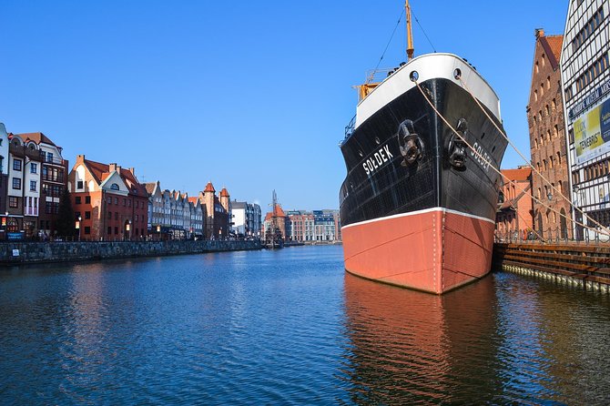 Best of Gdańsk, Gdynia and Sopot in 1-Day Private Car Tour - Pickup and Accessibility Options
