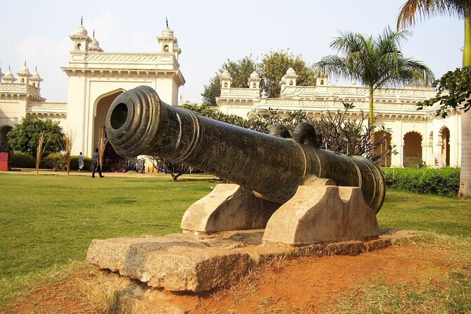 Best of Hyderabad (Guided Halfday City Sightseeing Tour by Car) - Negative Management Experiences