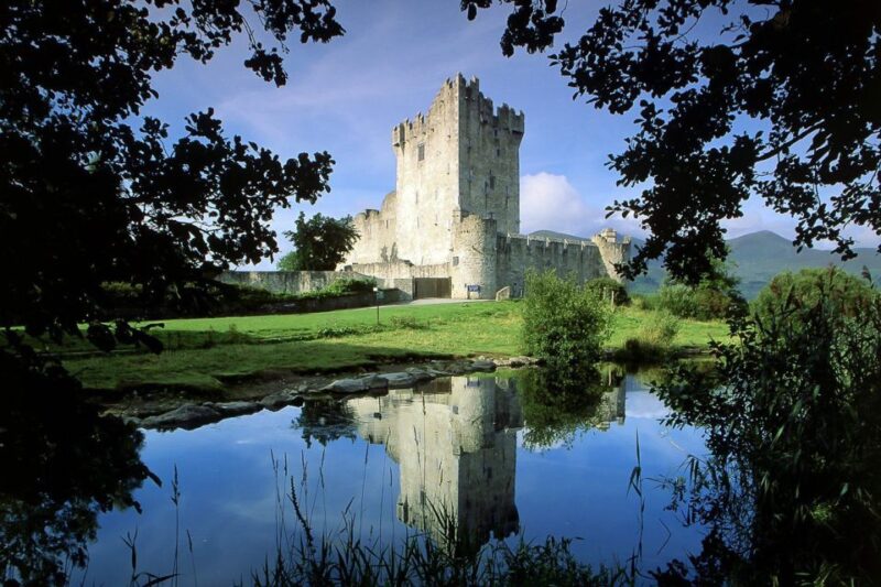 Best of Ireland 6-Day Backpackers Economy Tour - Experiences Included