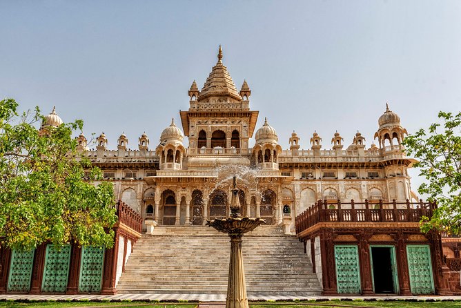 Best of Jodhpur (Guided Full Day City Sightseeing Tour by Car) - Scenic Lakes and Gardens