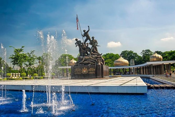 Best of Kuala Lumpur City Tour Including National Museum and National Monument - Tour Inclusions