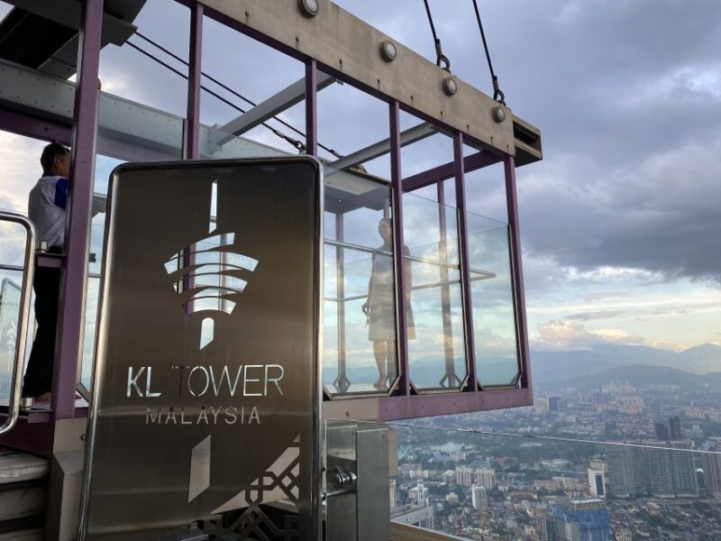 Best of Kuala Lumpur Tour With KL Tower & Batu Caves - Itinerary Highlights