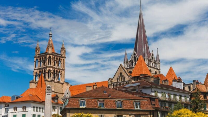 Best of Lausanne: Private Walking Tour With a Local - Discover the Flon District