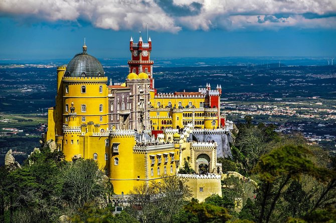 Best of Lisbon Tour, 5 Days With Sintra, Cascais and Evora - Transportation and Accessibility