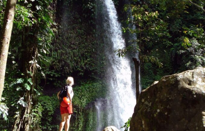 Best of Lombok: Tribe Villages, Traditions & Waterfalls - Senaru Sasak Village