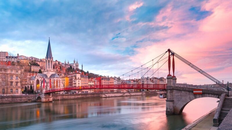 Best of Lyon: Private Walking Tour With a Local - Admiring the Basilique Notre-Dame De Fourvière