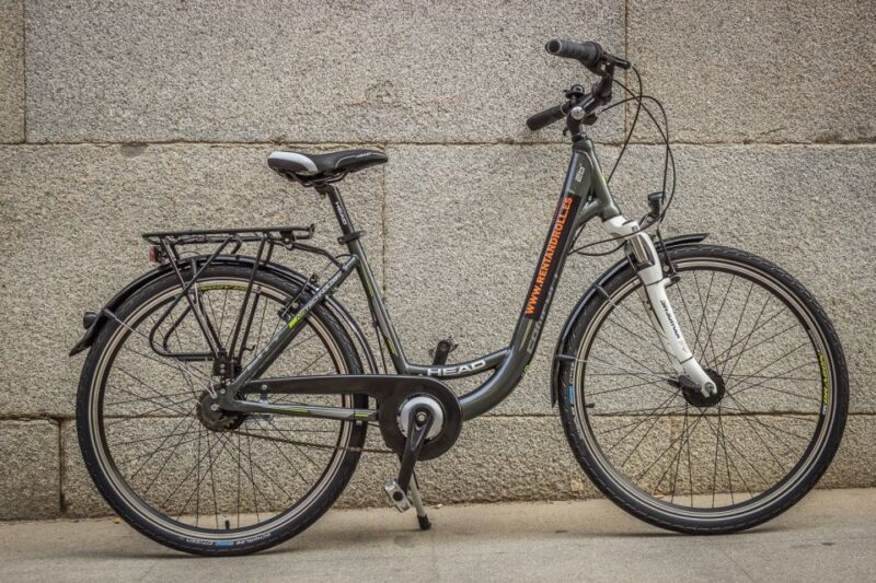 Best of Madrid: 3-Hour Guided Bike Tour in Small Groups - Explore Madrid by Bike