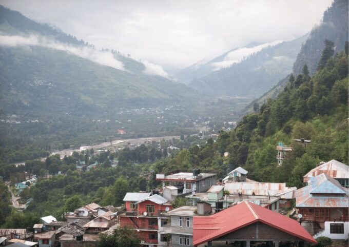 Best of Manali With a Local - Half Day Tour in AC Car - Price and Group Size