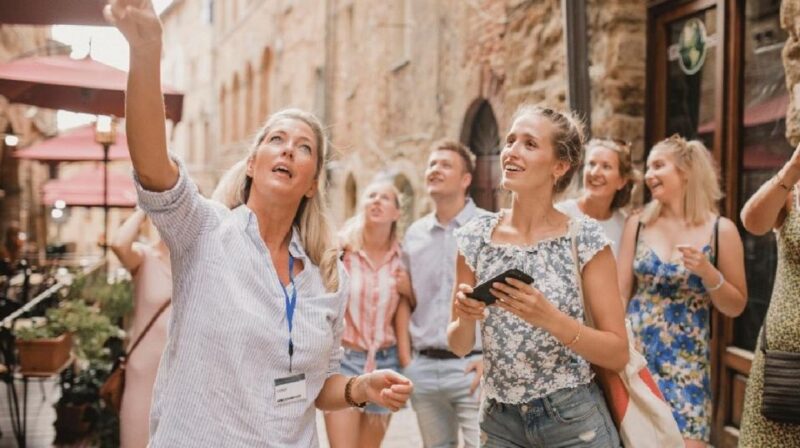 Best of Milan: Guided Tour With Duomo, Food & Wine Tasting - Galleria Vittorio Emanuele II