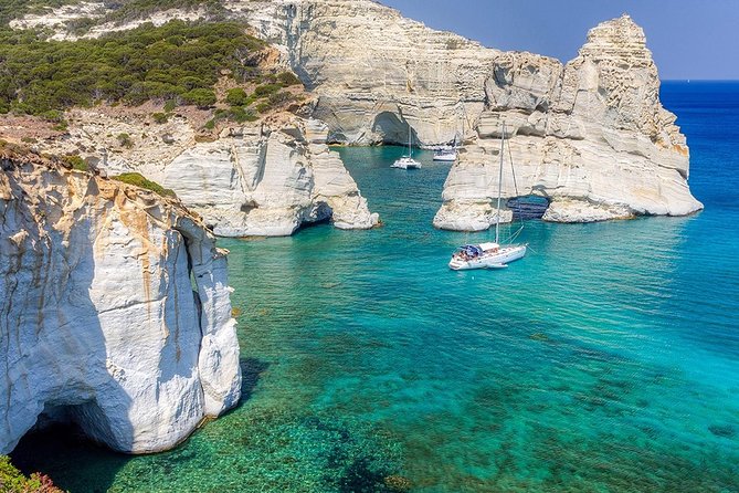 Best of Milos and Poliegos Catamaran Snorkelling Cruise With BBQ - Hassle-Free Transfers and Friendly Crew