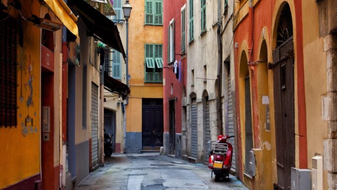 Best of Nice: Private Walking Tour With a Local - Booking and Reservation Details