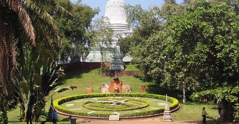 Best of Phnom Penh: Half-Day Private City Tour - Inclusions