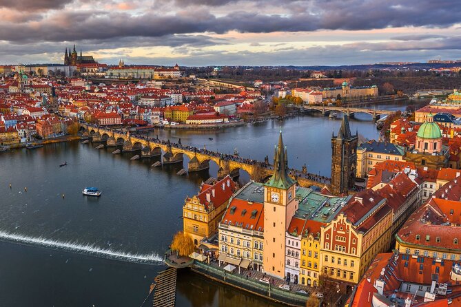 Best of Prague Walking Tour and Cruise With Authentic Czech Lunch - Inclusions