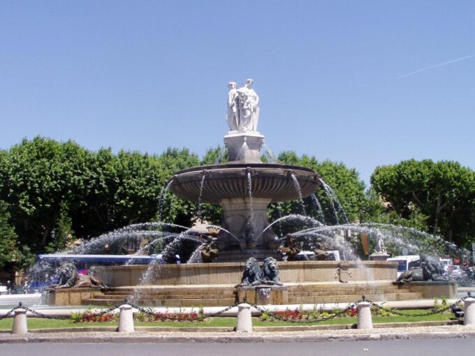 Best of PROVENCE : Aix-En-Provence+Cassis & Wine Tasting Day - Historic Monuments in Cassis