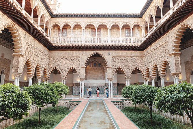 Best of Seville Walking Tour With VIP Alcazar & Cathedral - Accessibility and Additional Info