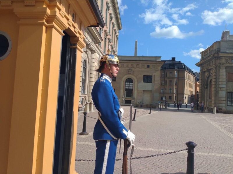 Best of Stockholm Walking Tour-3 Hours, Small Group Max 10 - Meeting Point and Tour Start