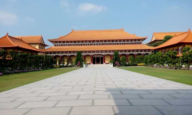 Best of Taiwan 5-Day Tour - Day 2: Tainan and Kaohsiung
