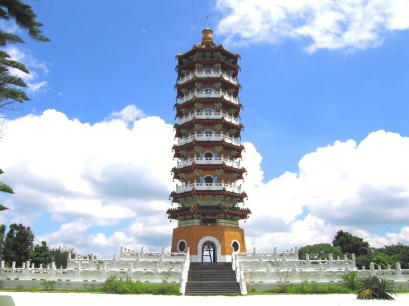 Best of Taiwan 5-Day Tour - Day 1: Taipei to Sun Moon Lake