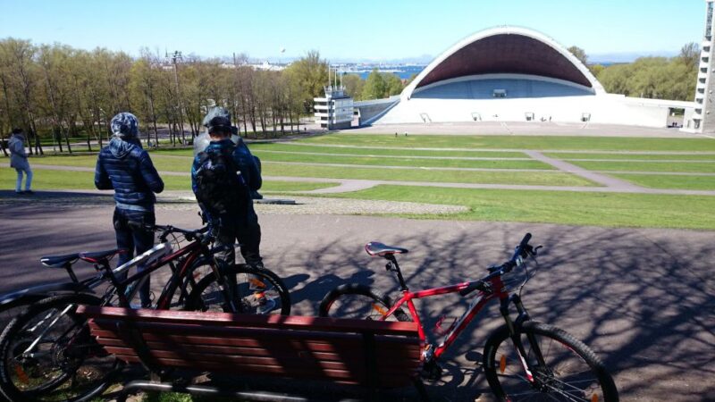 Best of Tallinn 2-Hour Bike Tour - Highlights and Experience