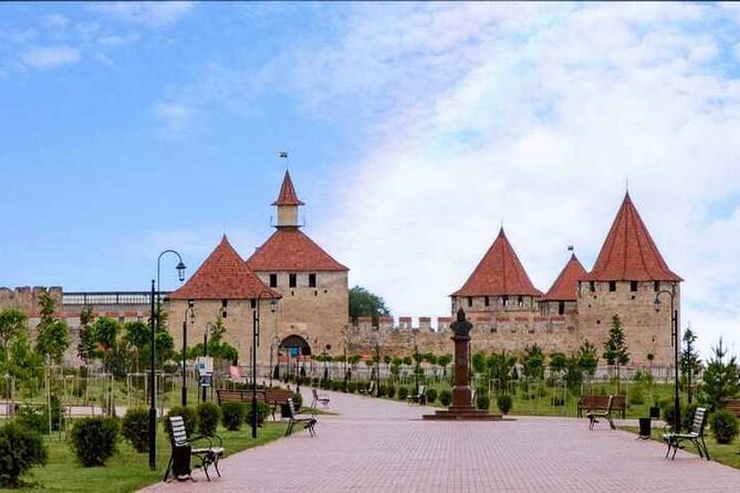 Best of Transnistria Tiraspol,Bendery and Chitcani From Moldova - Visit to Chitcani