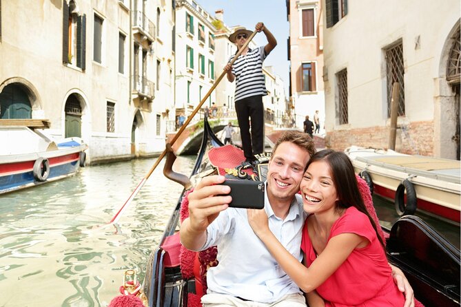 Best of Venice in 1 Day: Walking Tour, Doges Palace, Gondola Ride - Doges Palace Visit
