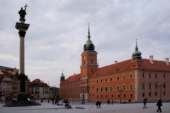 Best of Warsaw Full-Day Private Tour With Private Transport - Exploring Warsaws Landmarks
