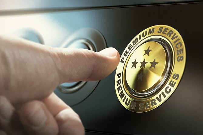 Best Private Airports Transfers - Luxury Minivan Service - Commitment to Punctuality